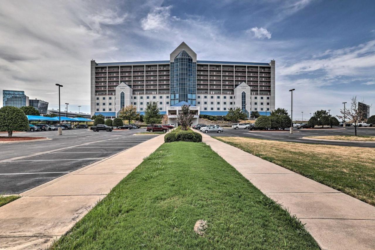 Fort Worth Condo With Racetrack Views And Pool Access Zewnętrze zdjęcie